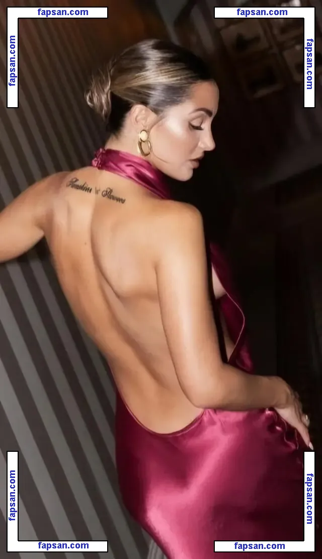 Frankie Bridge nude photo #1561 from OnlyFans