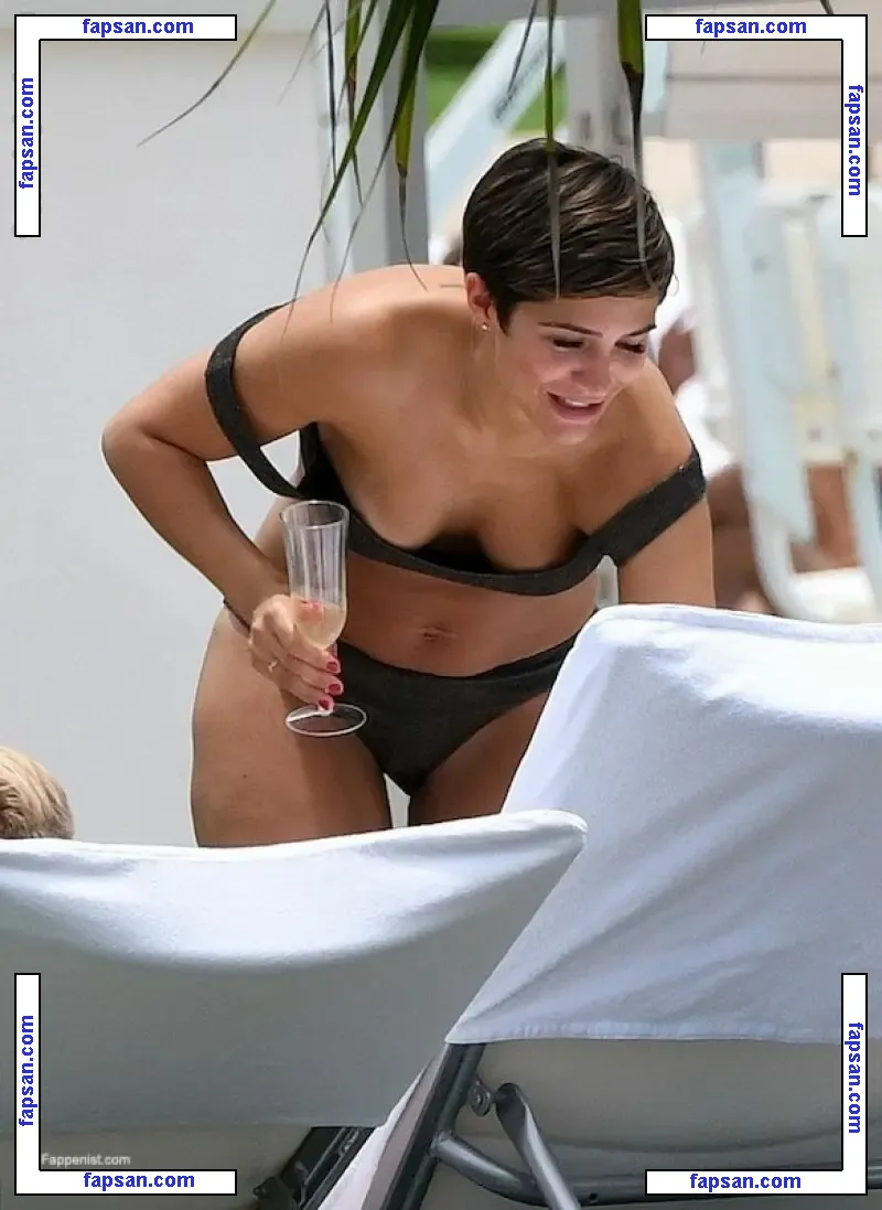 Frankie Bridge nude photo #1659 from OnlyFans