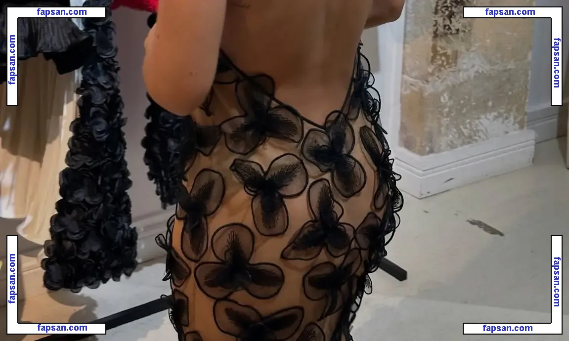 Frankie Bridge nude photo #1693 from OnlyFans