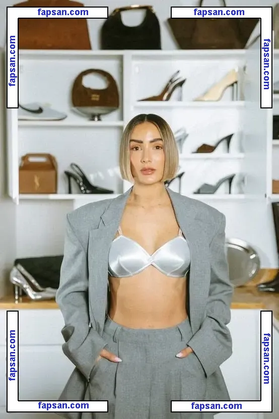 Frankie Bridge голая фото #1816 с Онлифанс