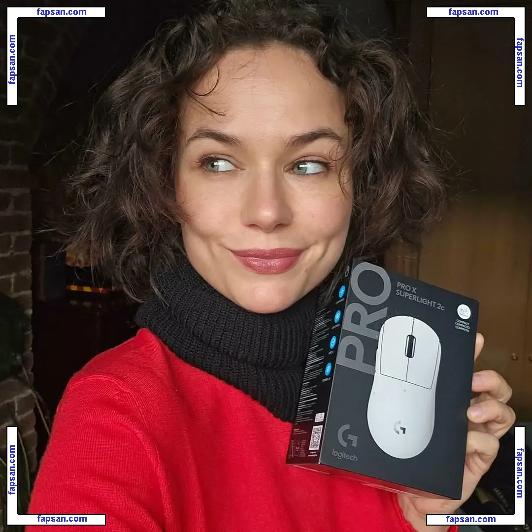 Frankie Ward голая фото #0009 с Онлифанс