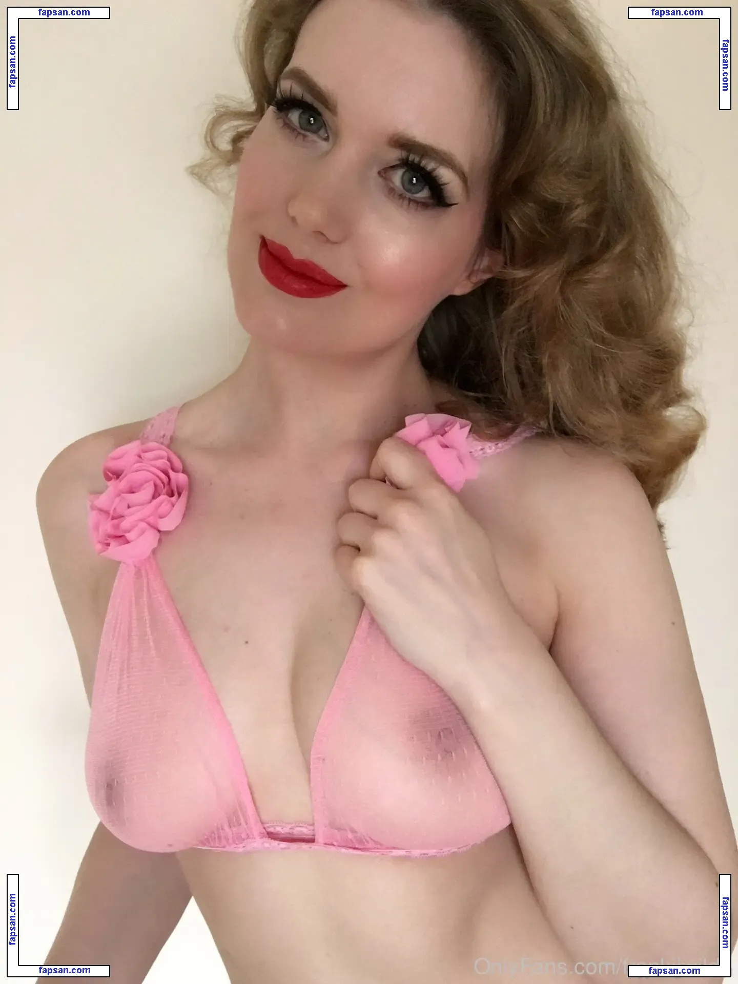 Frankii Wilde nude photo #0012 from OnlyFans