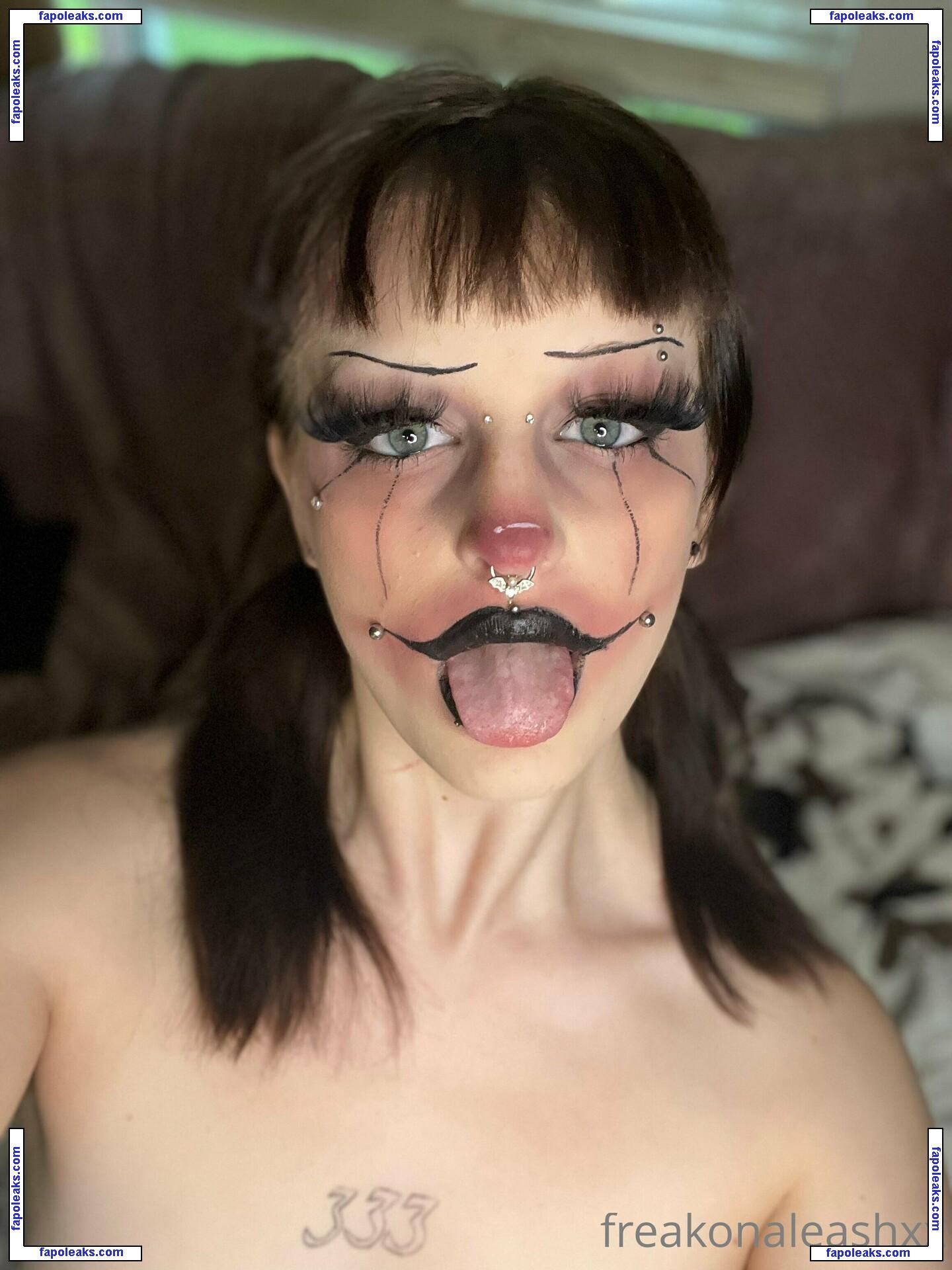 freakonaleashxx / freakonaleashpets nude photo #0010 from OnlyFans