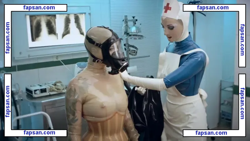 FreaksInside голая фото #0007 с Онлифанс