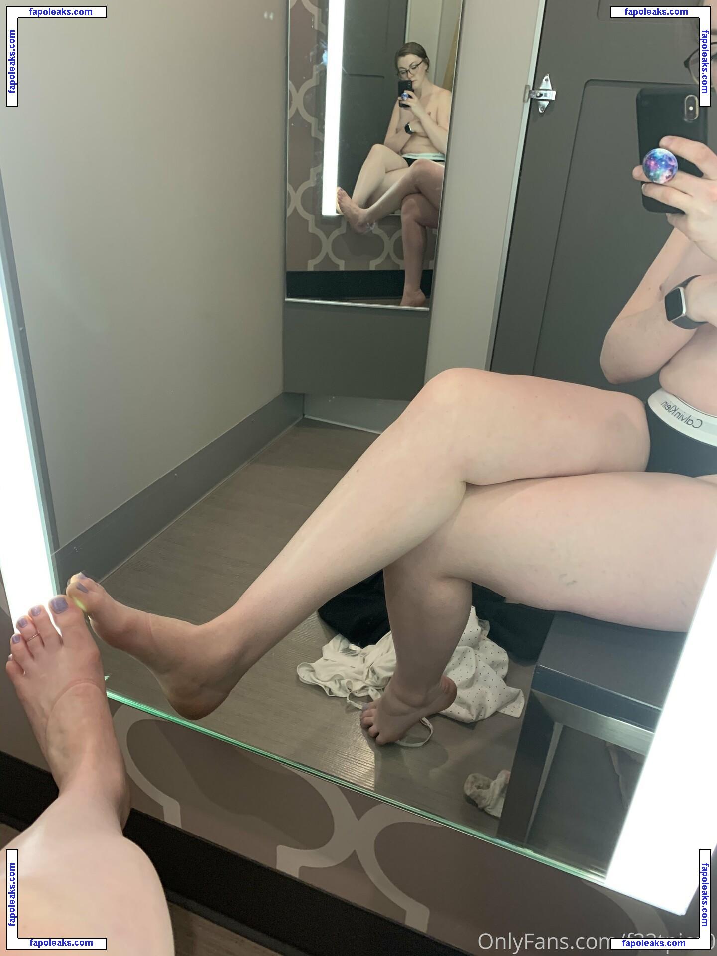 freckled_feet nude photo #0041 from OnlyFans