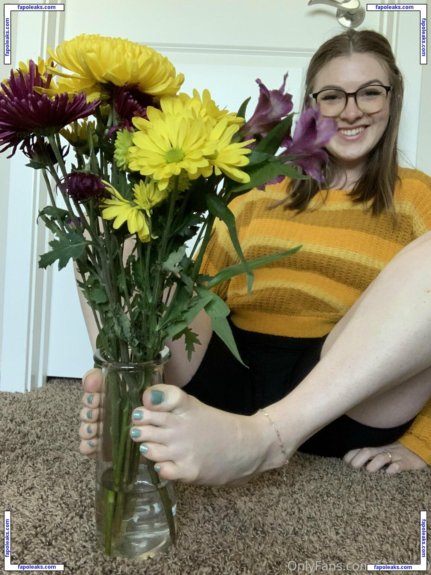 freckled_feet nude photo #0062 from OnlyFans