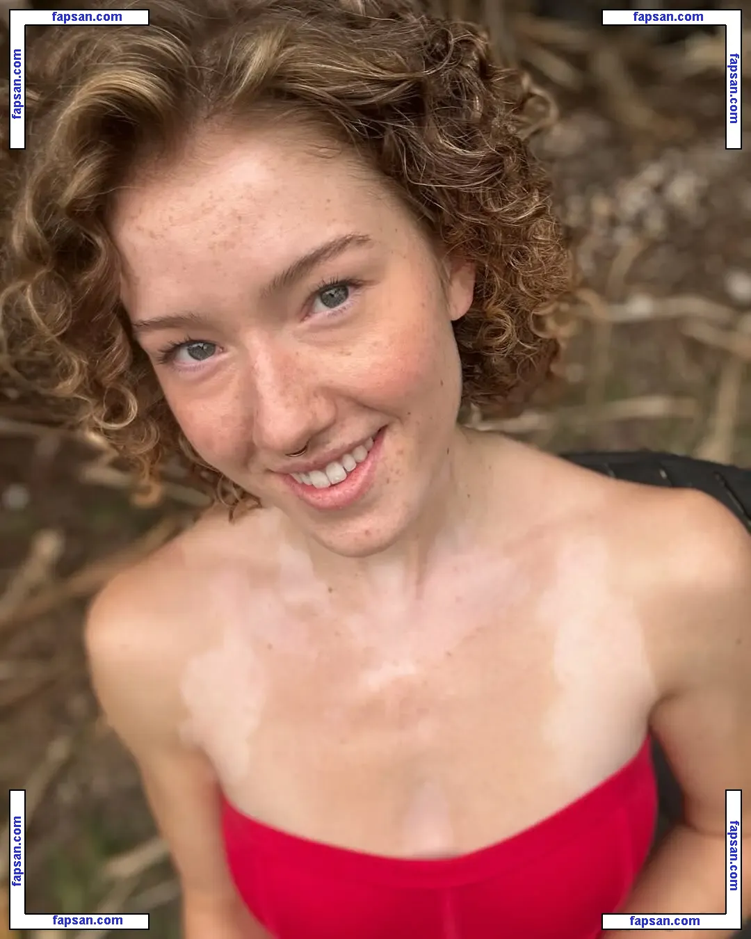 frecklesalanna nude photo #0008 from OnlyFans