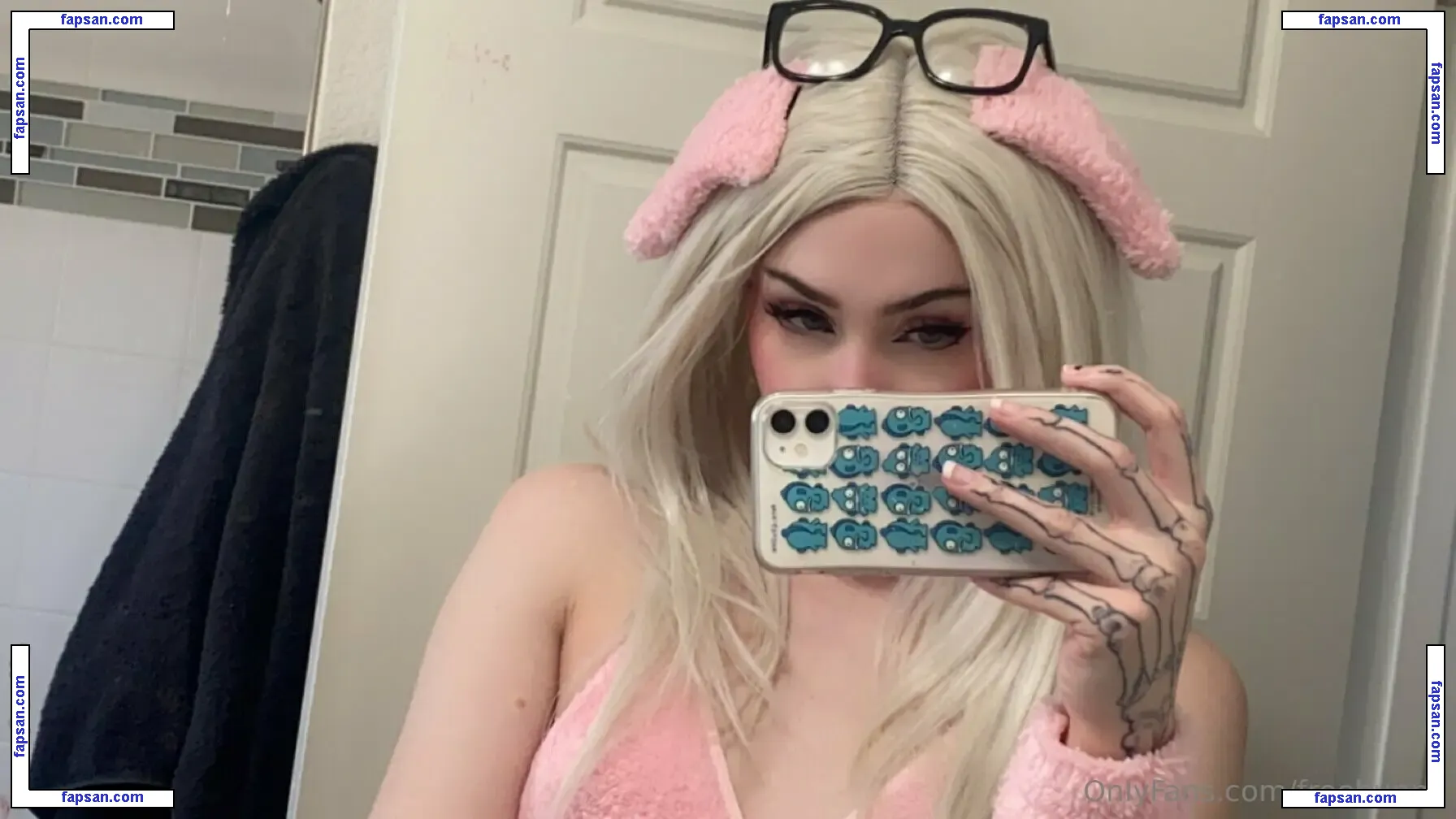 freebunnii nude photo #0132 from OnlyFans