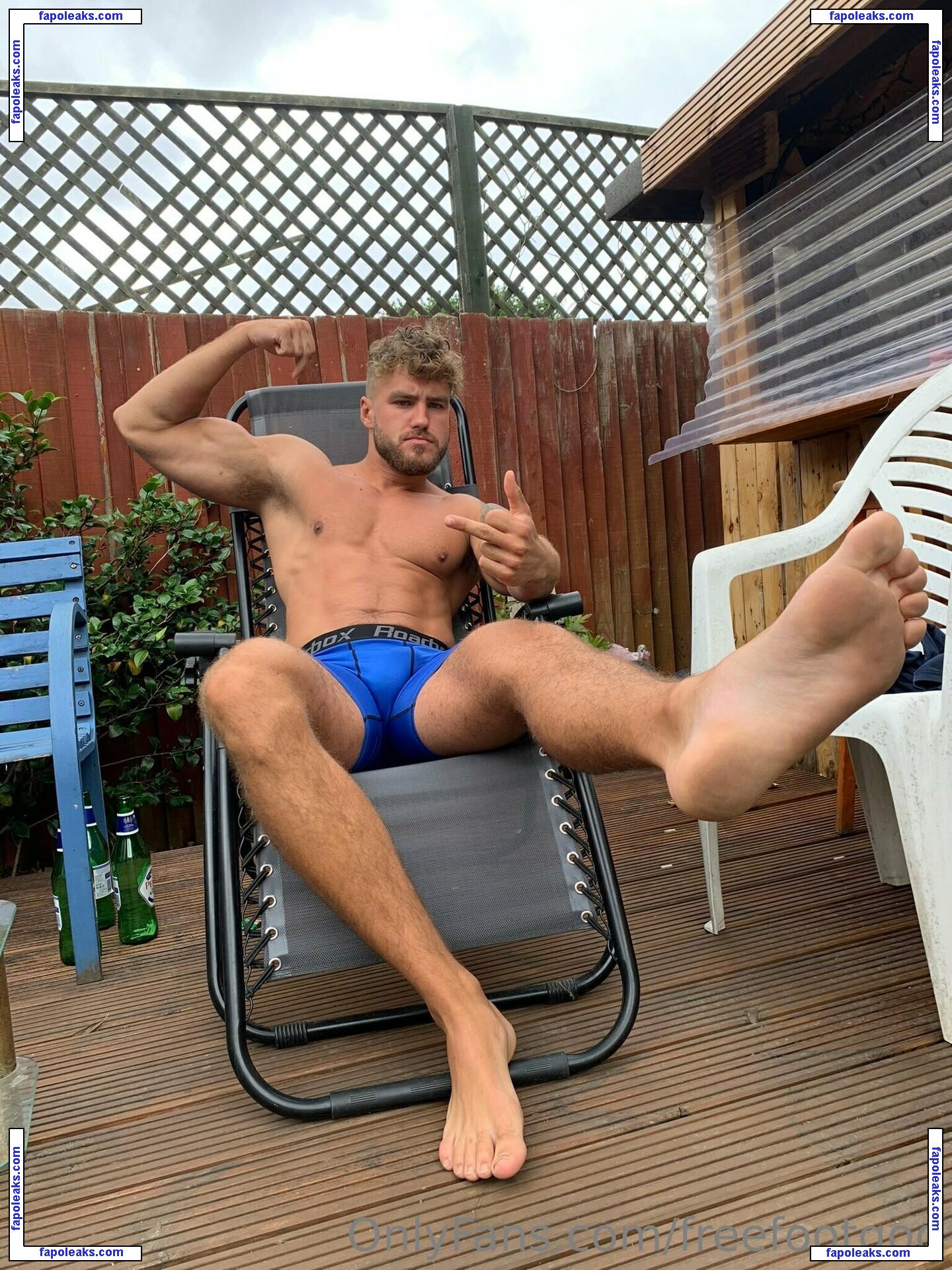 freefootgod / freethegod_ nude photo #0010 from OnlyFans