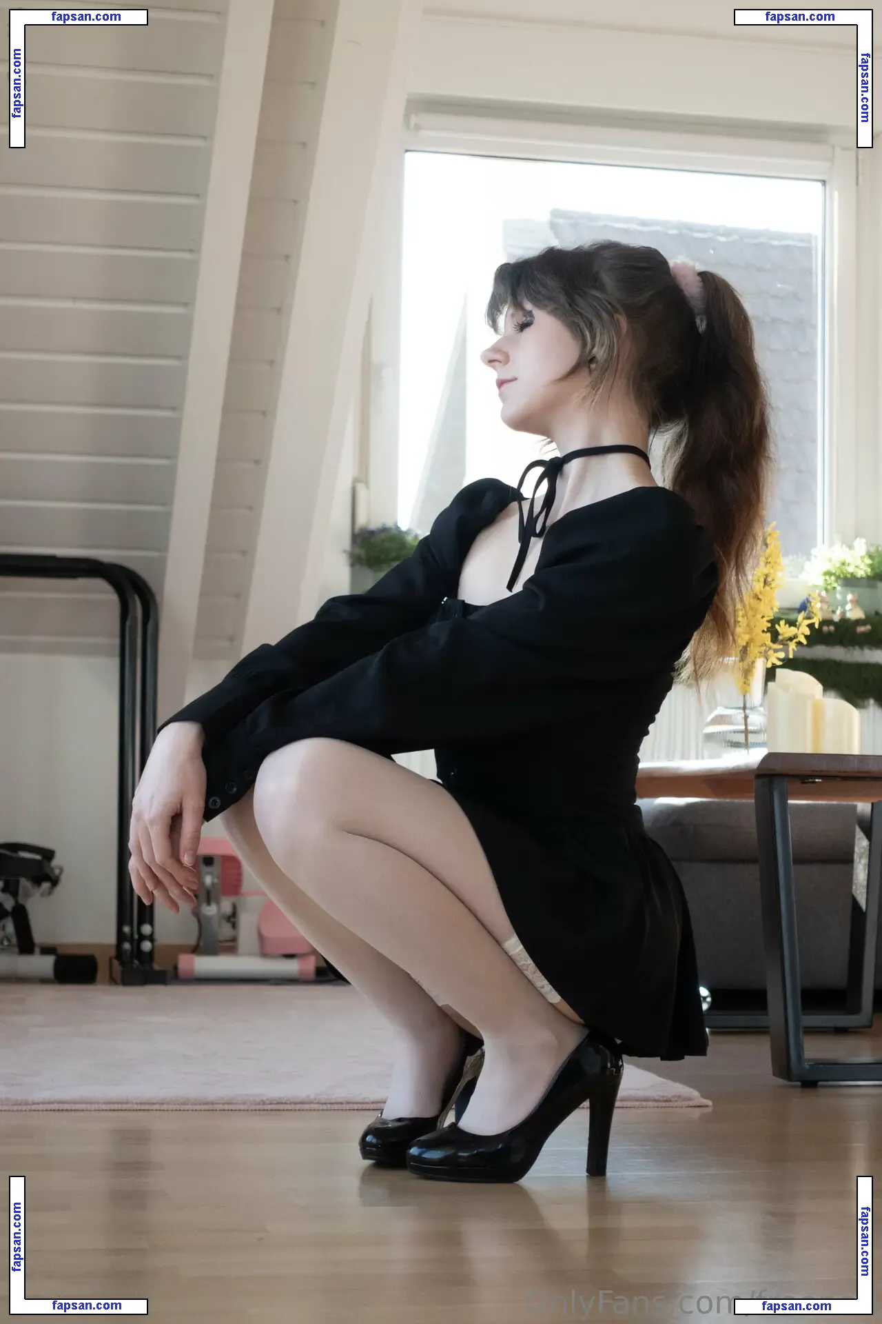 freenori голая фото #0185 с Онлифанс