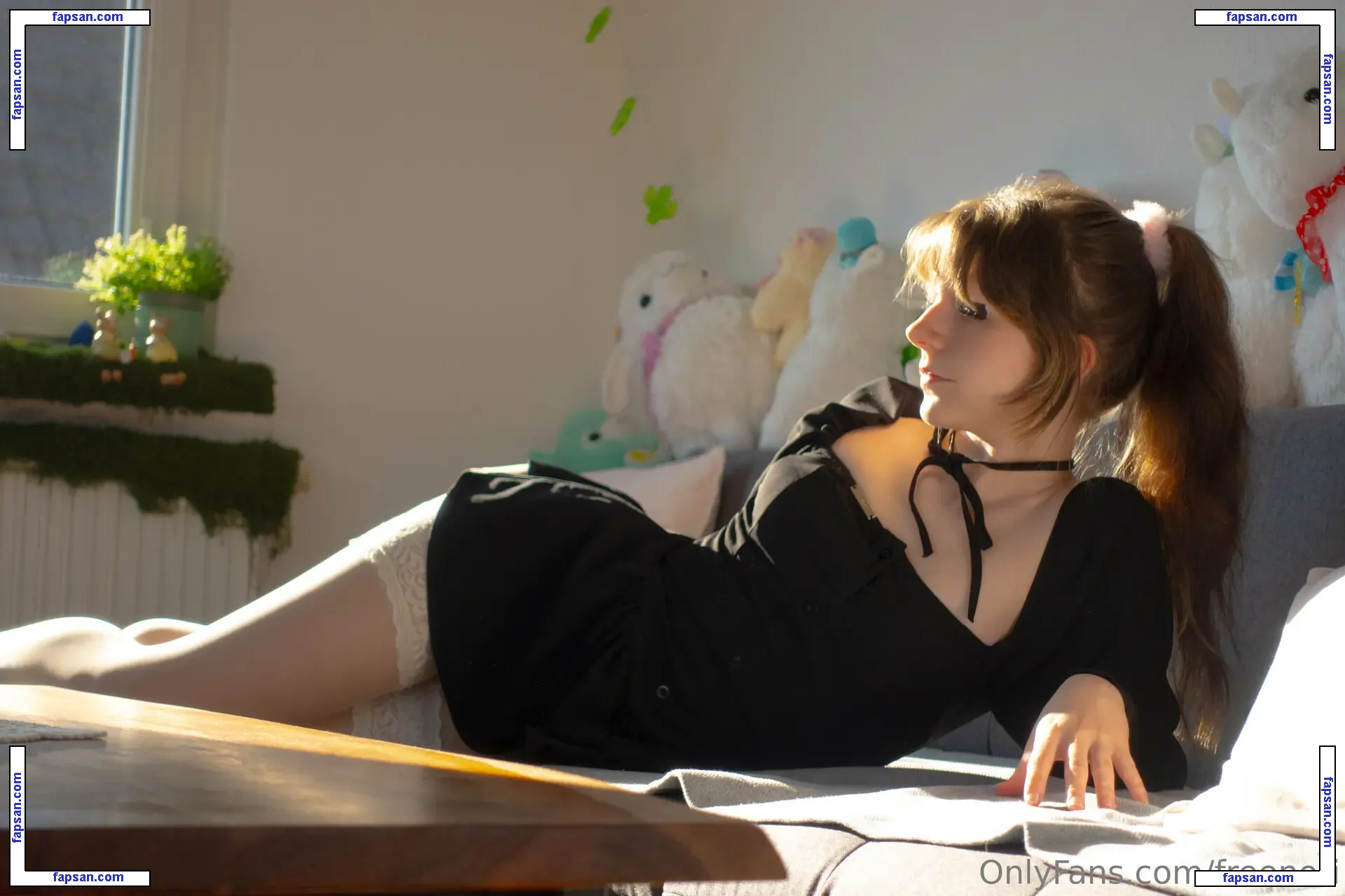 freenori голая фото #0186 с Онлифанс