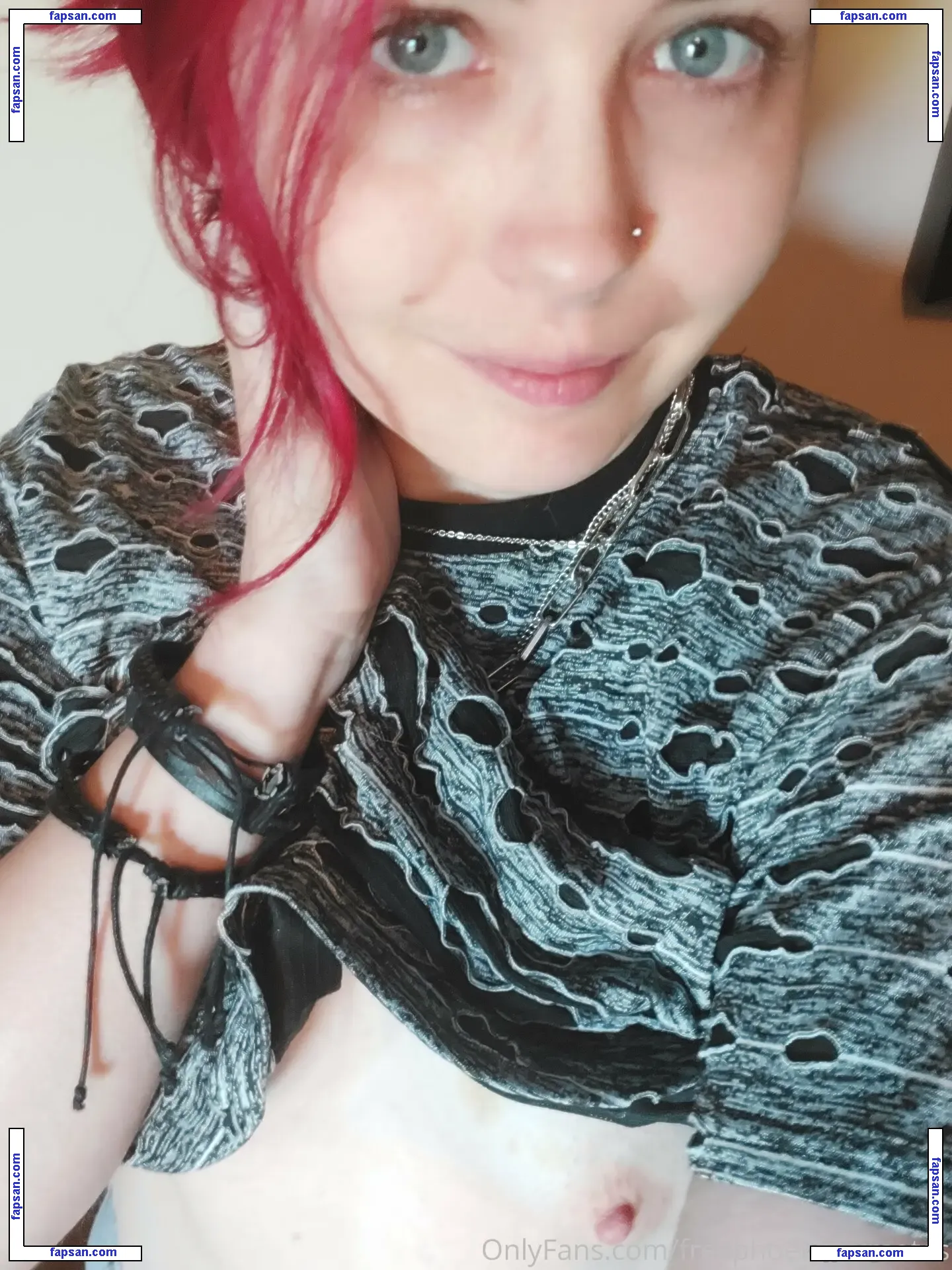 freephoenixxcreates nude photo #0001 from OnlyFans