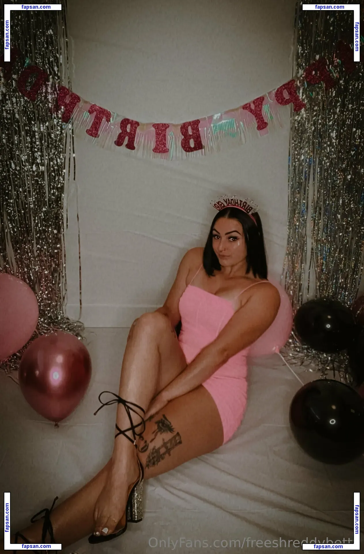 freeshreddybetty nude photo #0006 from OnlyFans