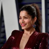 Freida Pinto голая #0002