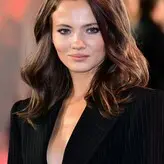 Freya Allan голая #0393