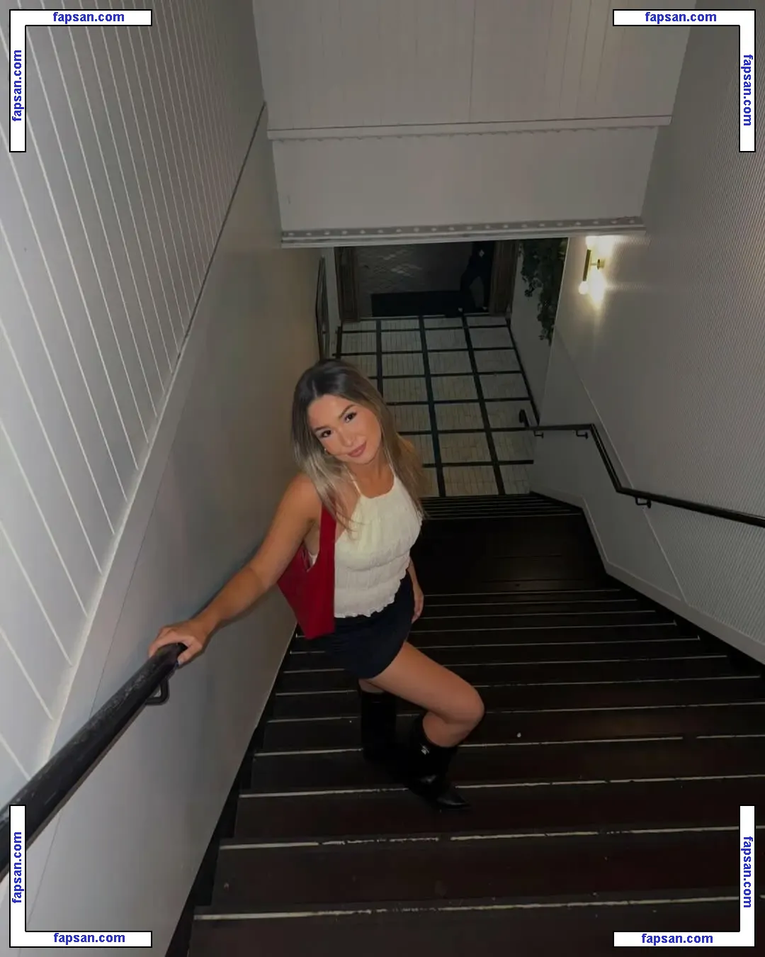 Freya Mckenzie-mcharg nude photo #0011 from OnlyFans