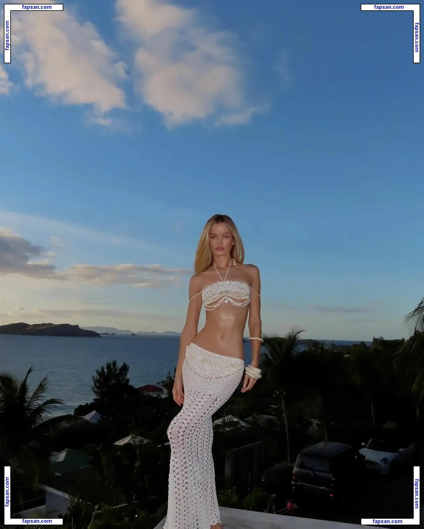 Frida Aasen nude photo #1316 from OnlyFans