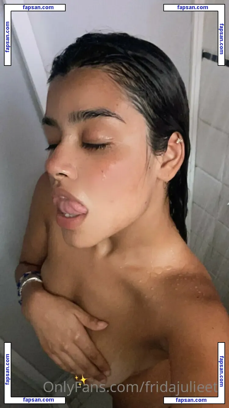Frida Julieta голая фото #0025 с Онлифанс