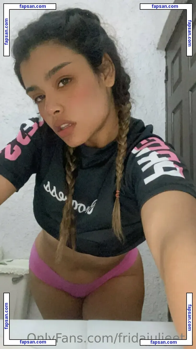 Frida Julieta голая фото #0026 с Онлифанс