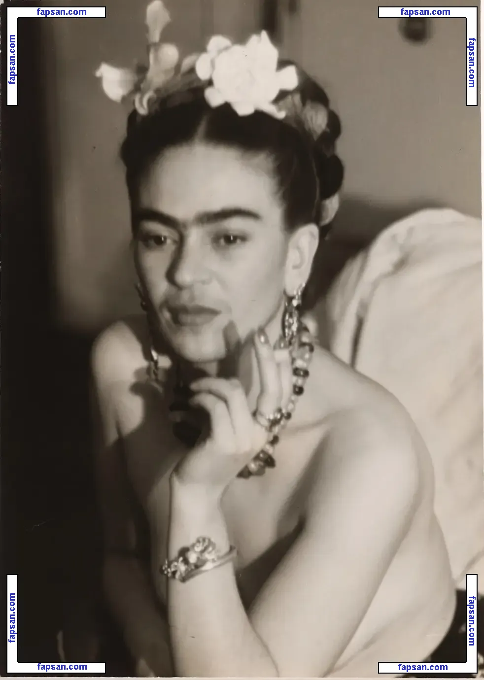 Frida Kahlo nude photo #0014 from OnlyFans