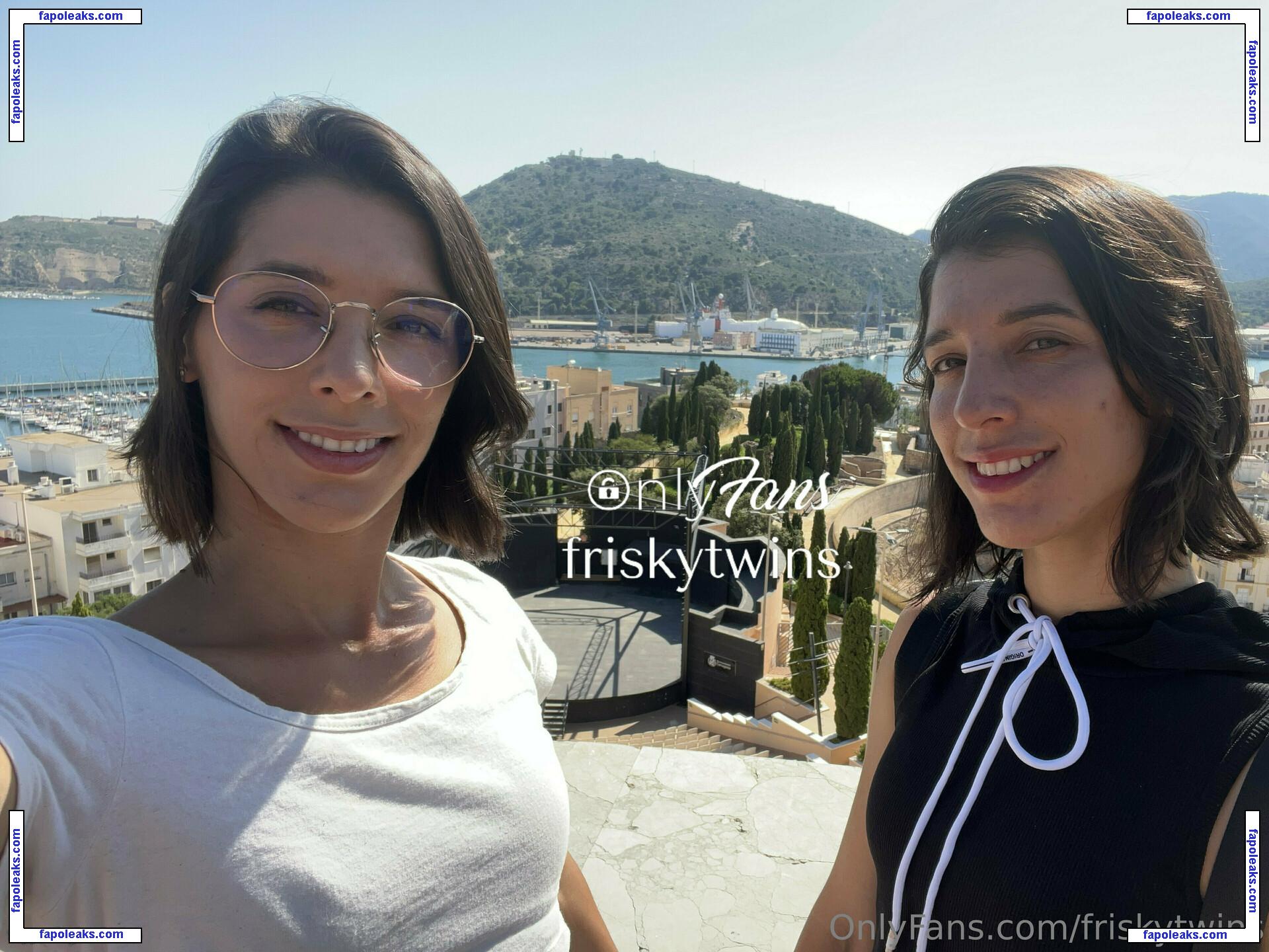 Frisky Twins / FriskyAna / FriskyIsa / frisky_ana / friskytwins голая фото #0113 с Онлифанс