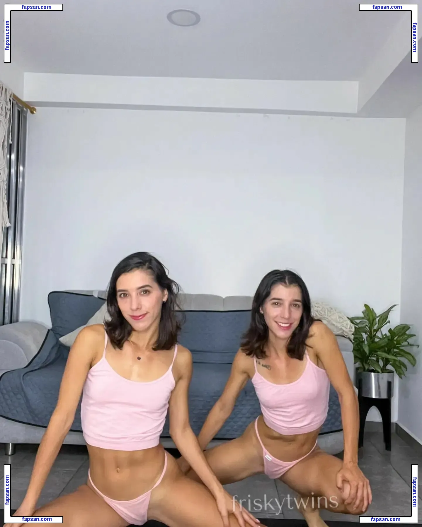 friskytwins nude photo #0091 from OnlyFans