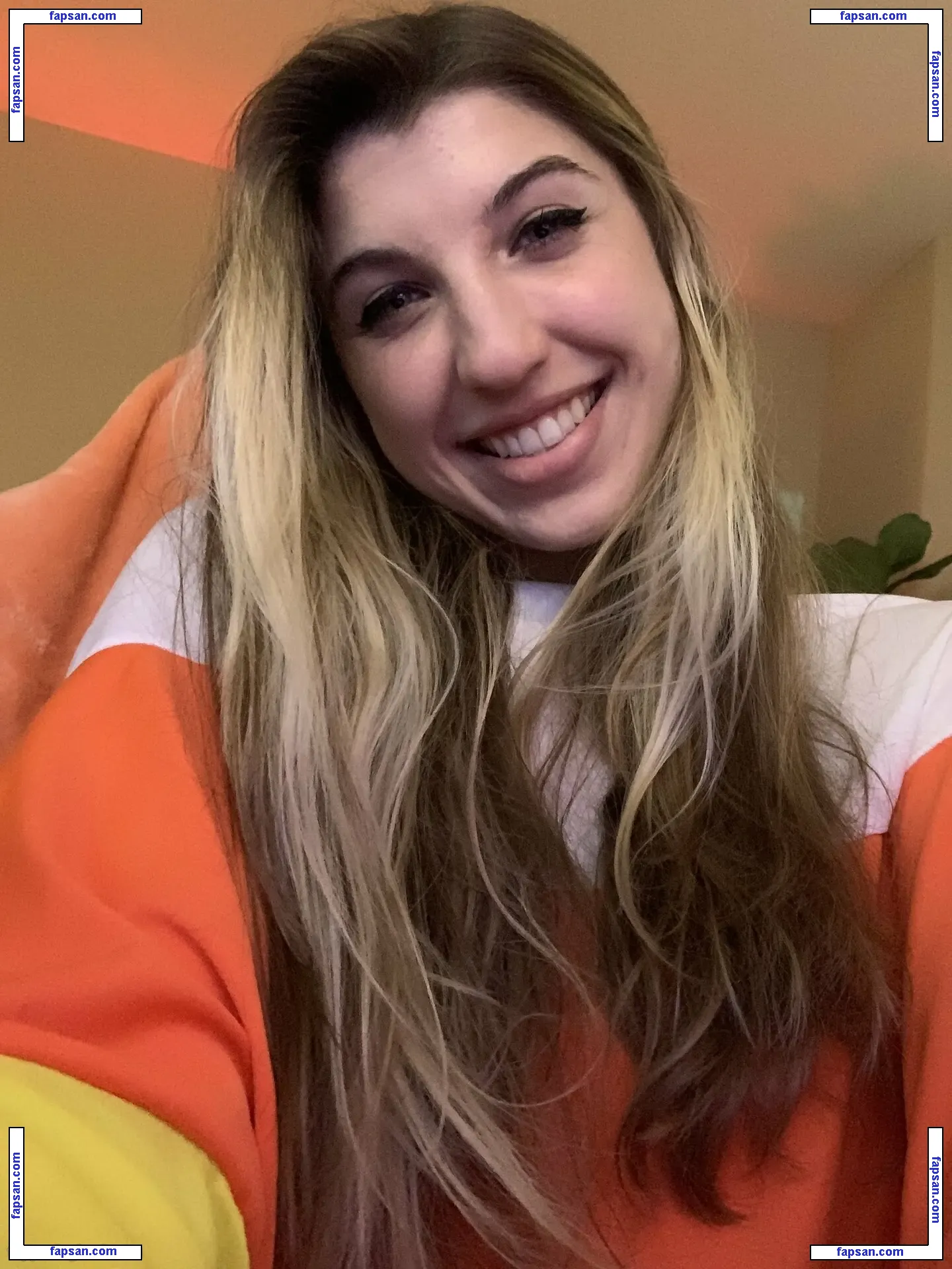 FrivolousFox ASMR nude photo #0039 from OnlyFans