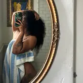 Frizzylifts голая #0108