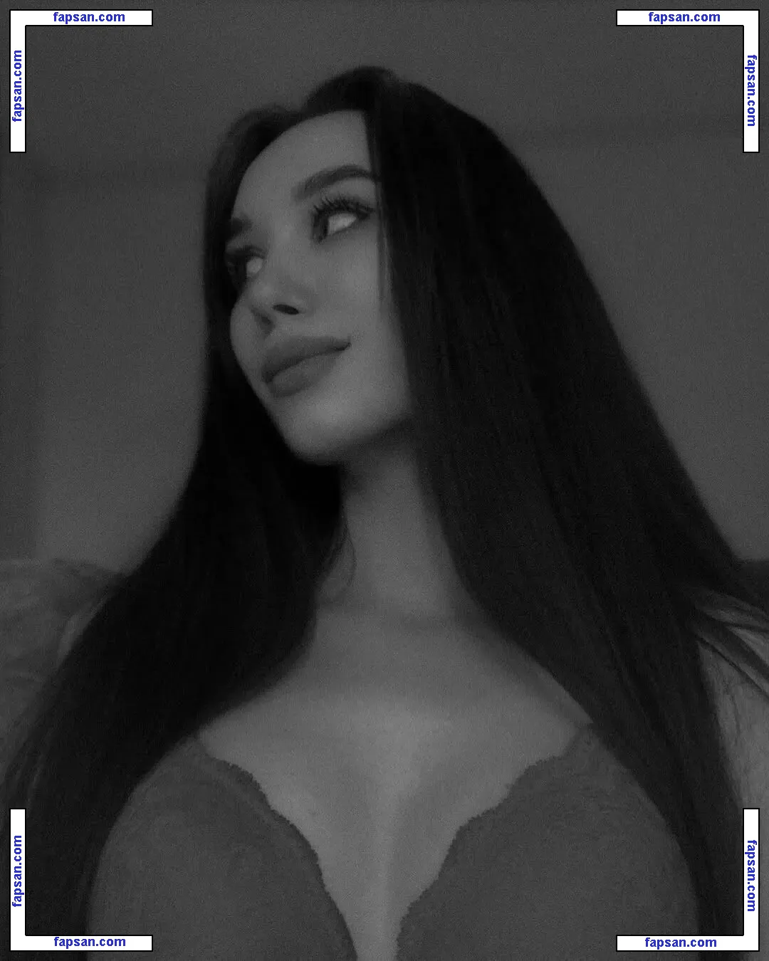 Frollkina nude photo #0004 from OnlyFans