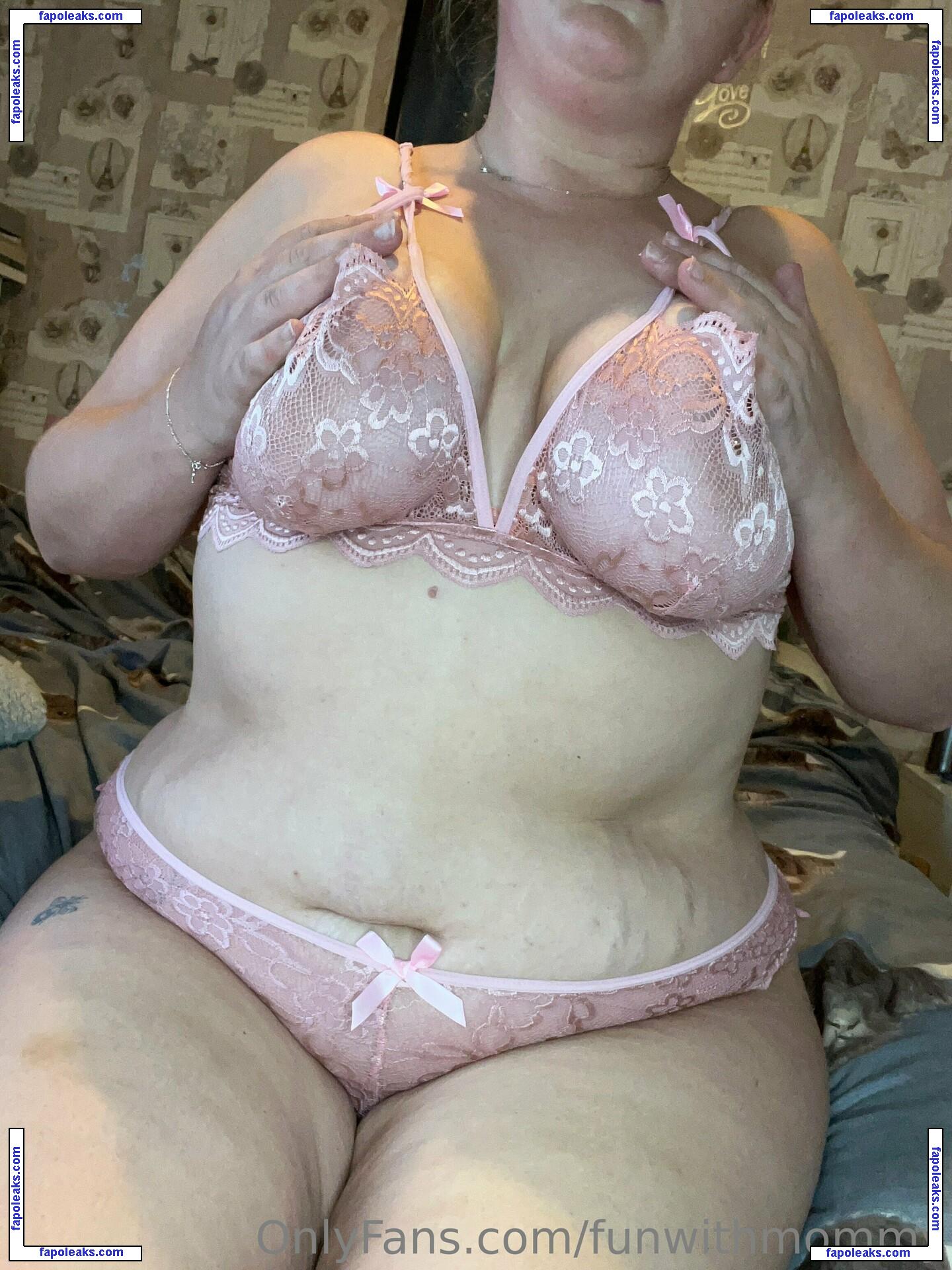 funwithmommy nude photo #0028 from OnlyFans