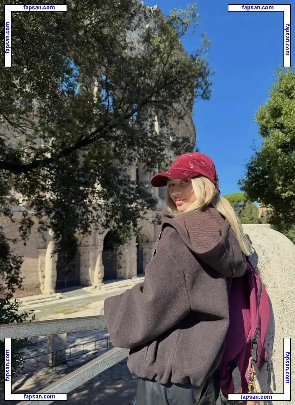 Future_star Elizabeth nude photo #0003 from OnlyFans