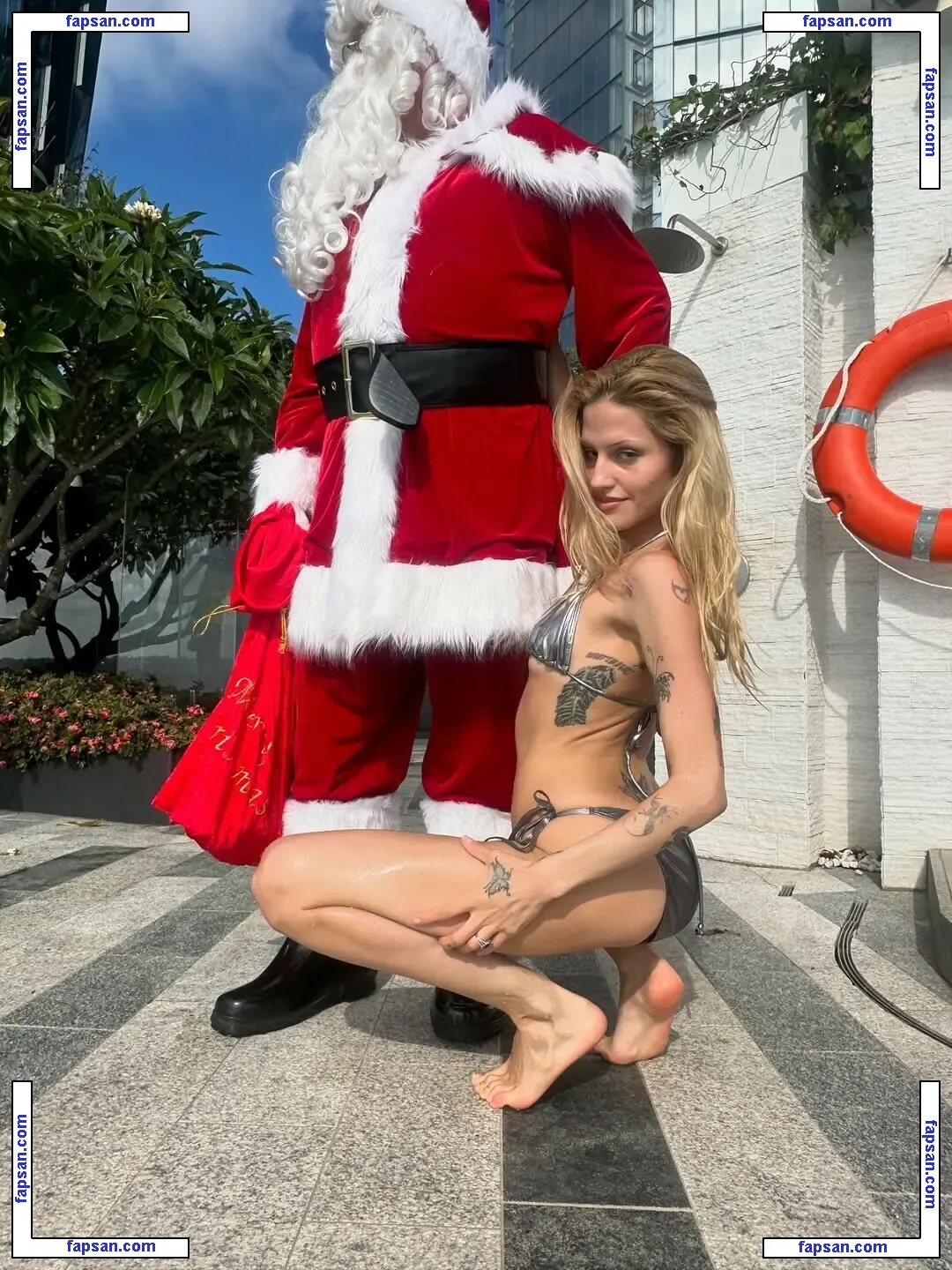 gabbriette nude photo #0003 from OnlyFans