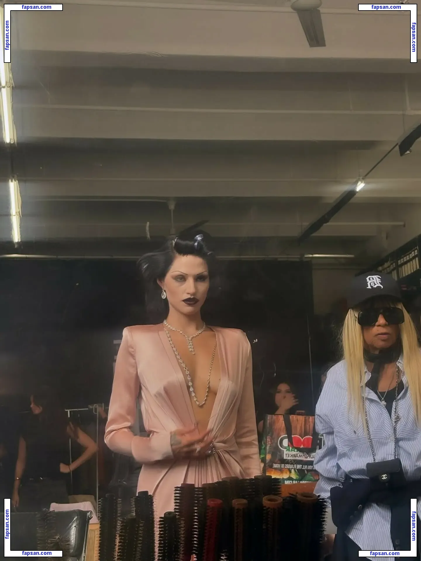 gabbriette nude photo #0006 from OnlyFans