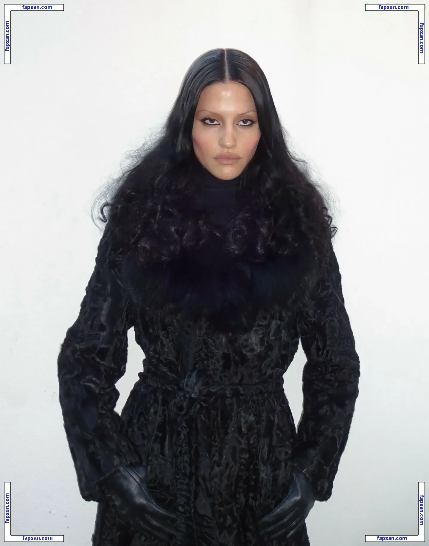 gabbriette голая фото #0035 с Онлифанс