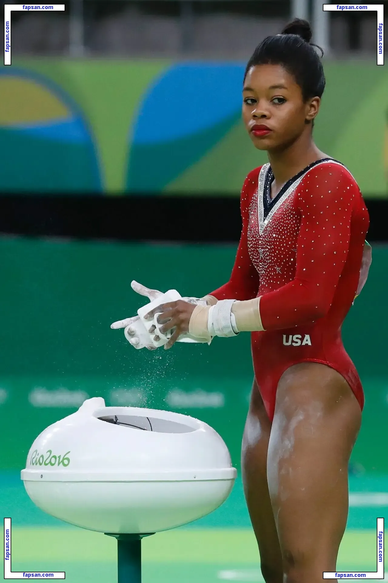 Gabby Douglas голая фото #0004 с Онлифанс