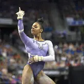 Gabby Douglas голая #0016