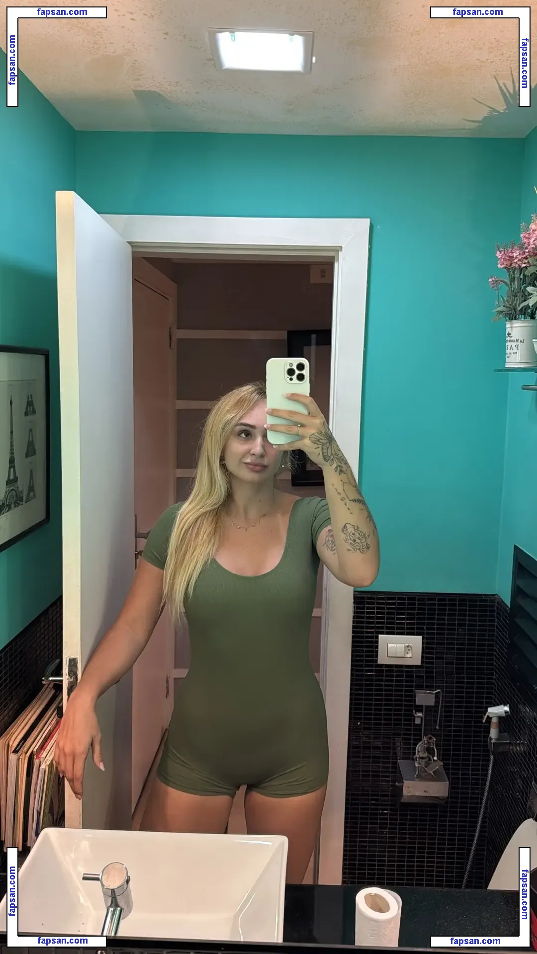 Gabi Gagliassi nude photo #0113 from OnlyFans