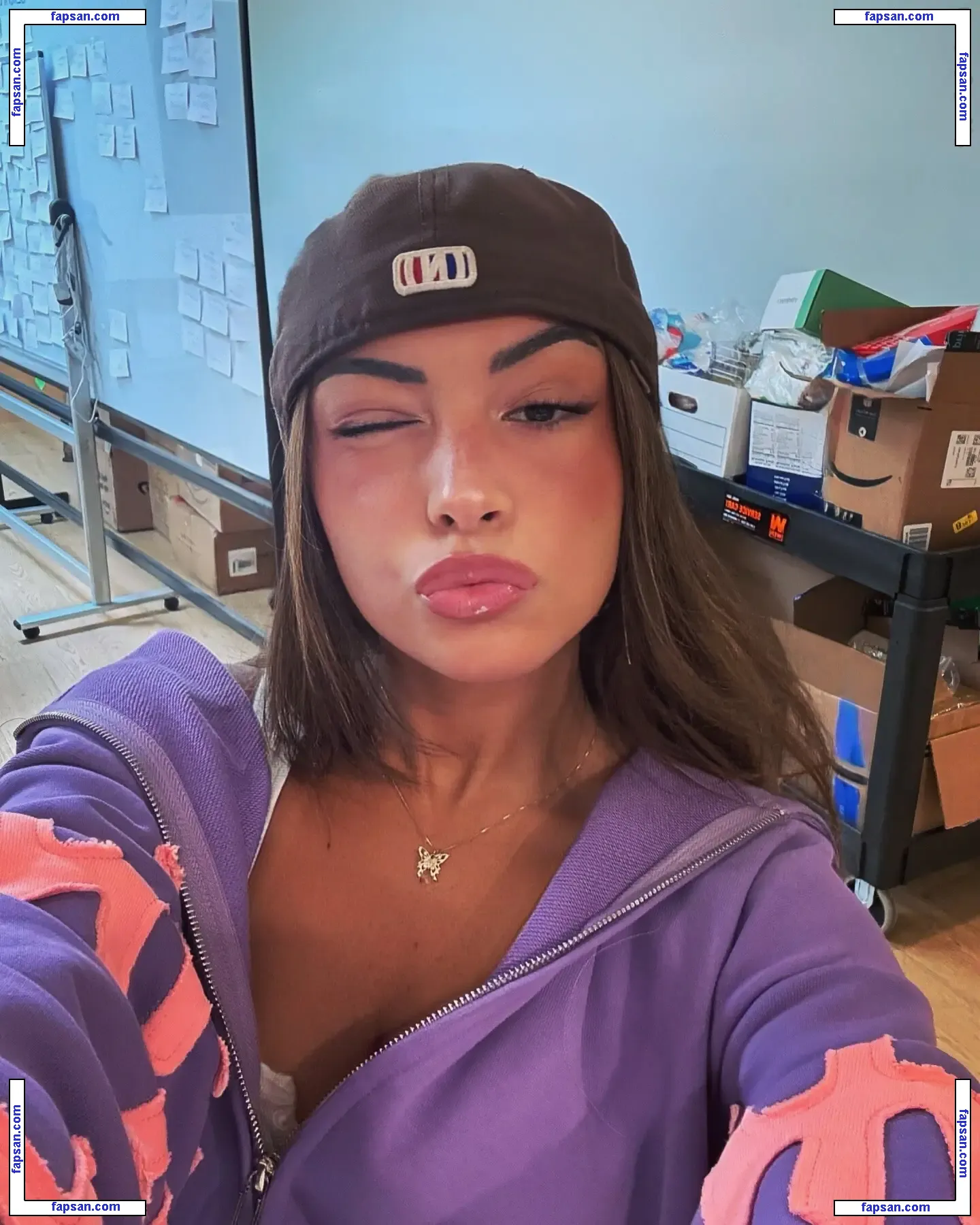 Gabriela Moura nude photo #0375 from OnlyFans