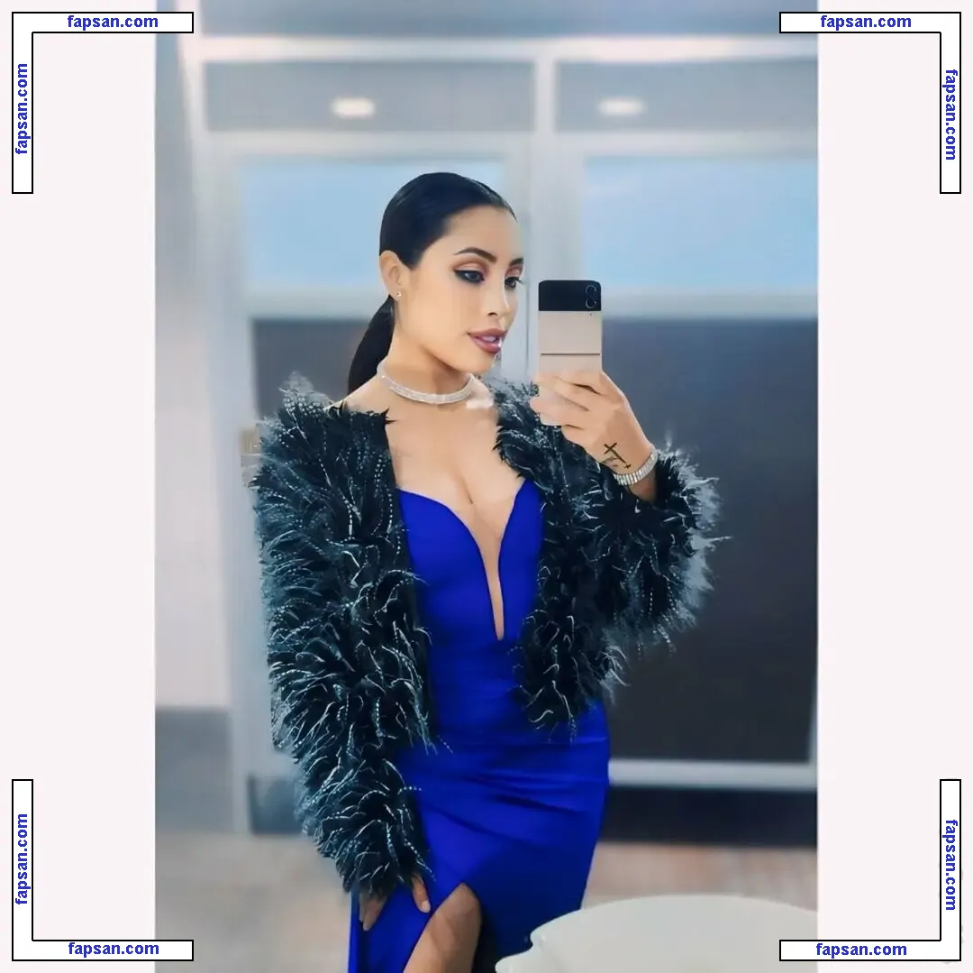 Gabriela Tz голая фото #0004 с Онлифанс