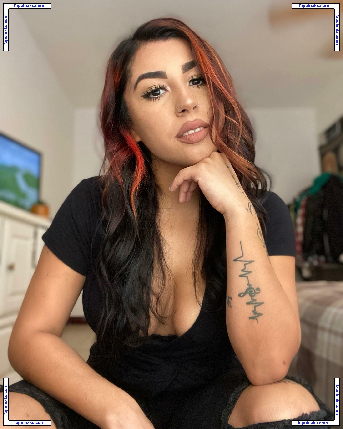 gabrielamal_ nude photo #0013 from OnlyFans