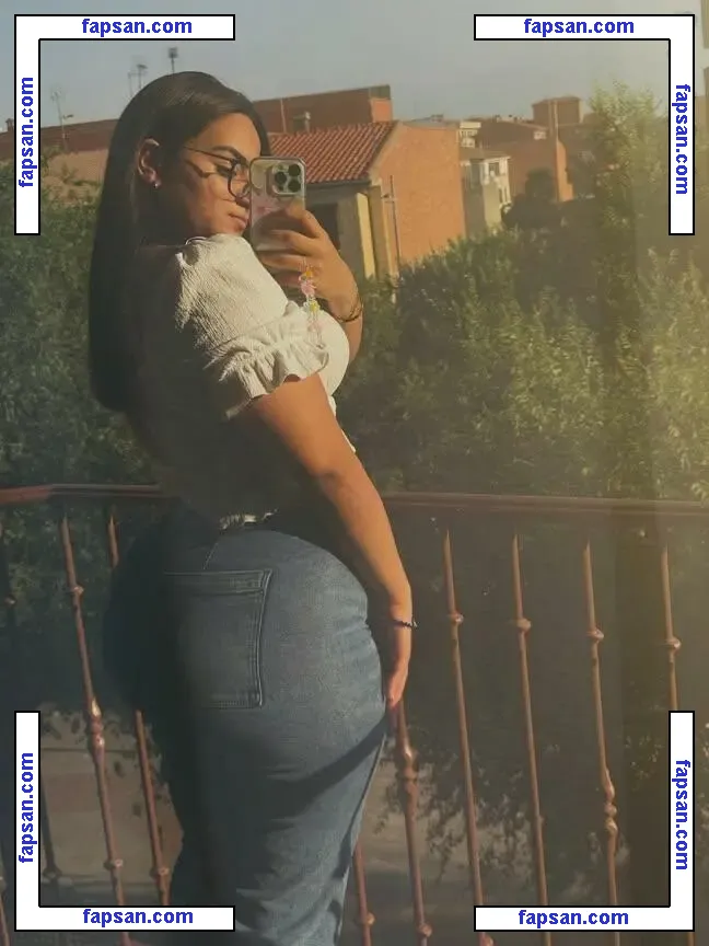 Gabriella.dieguez nude photo #0006 from OnlyFans