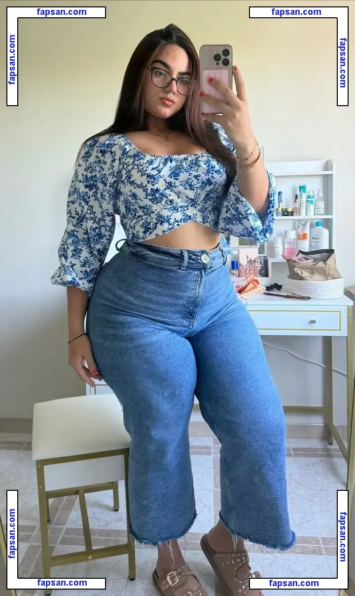 Gabriella.dieguez nude photo #0009 from OnlyFans