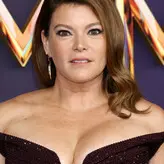 Gail Simmons голая #0001