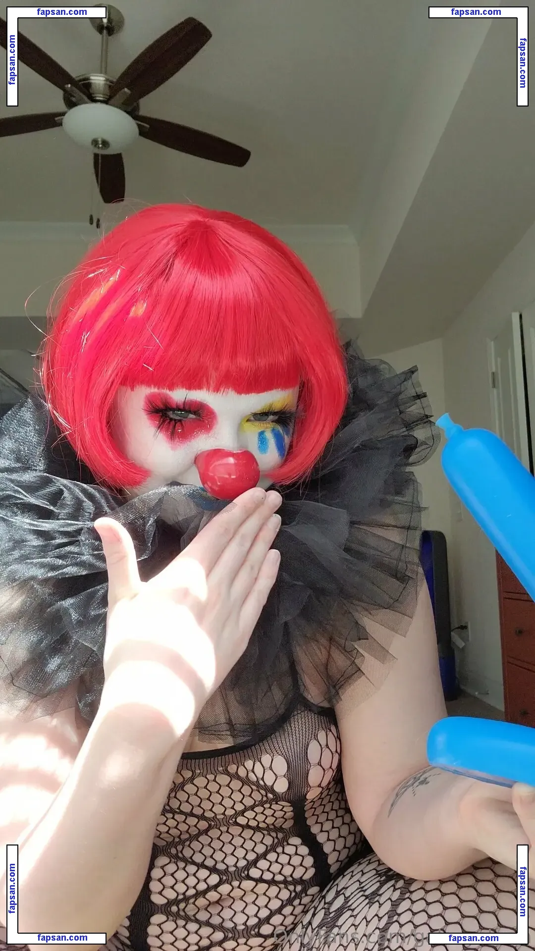 galaxyclown nude photo #0065 from OnlyFans