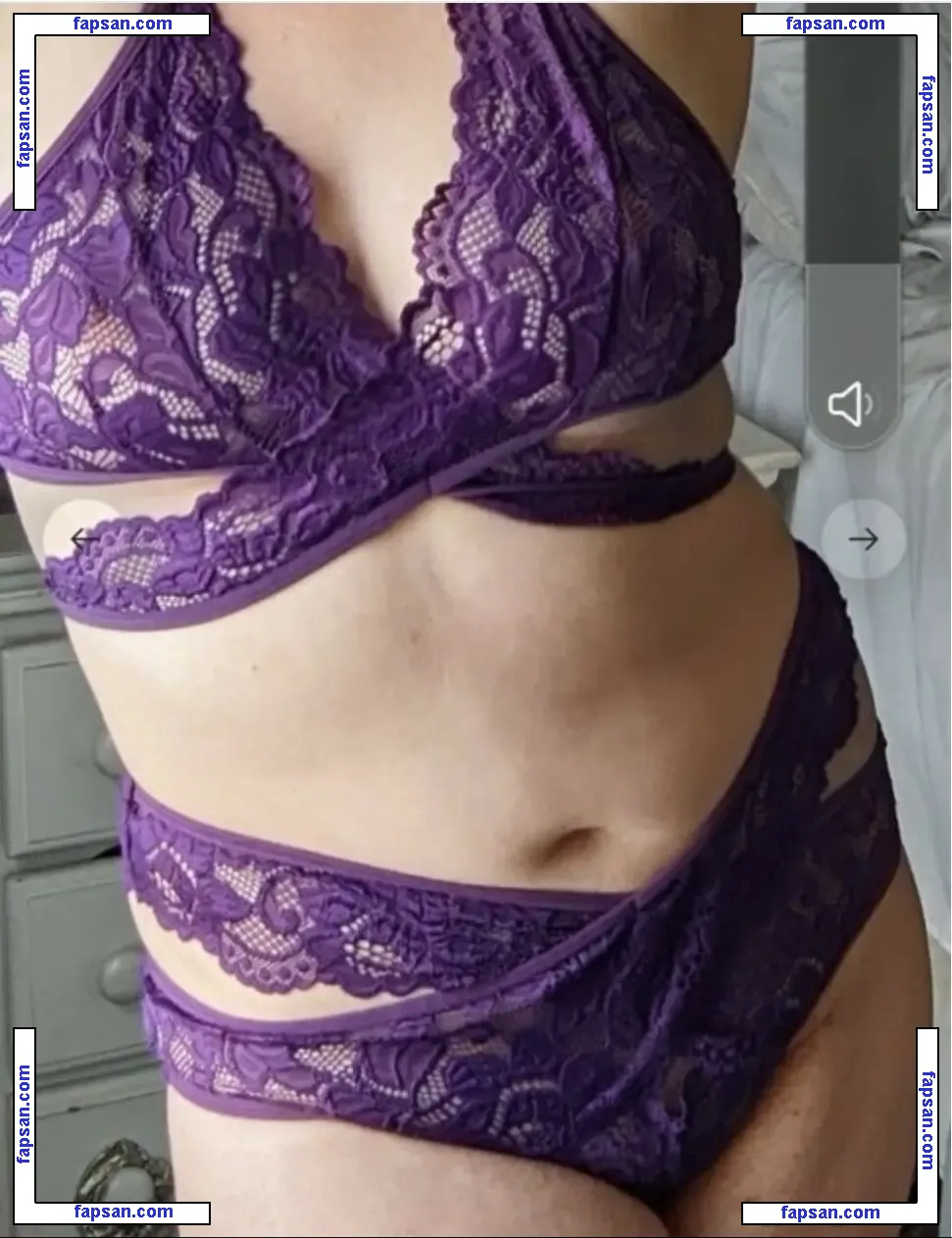 Gapeach713 nude photo #0036 from OnlyFans