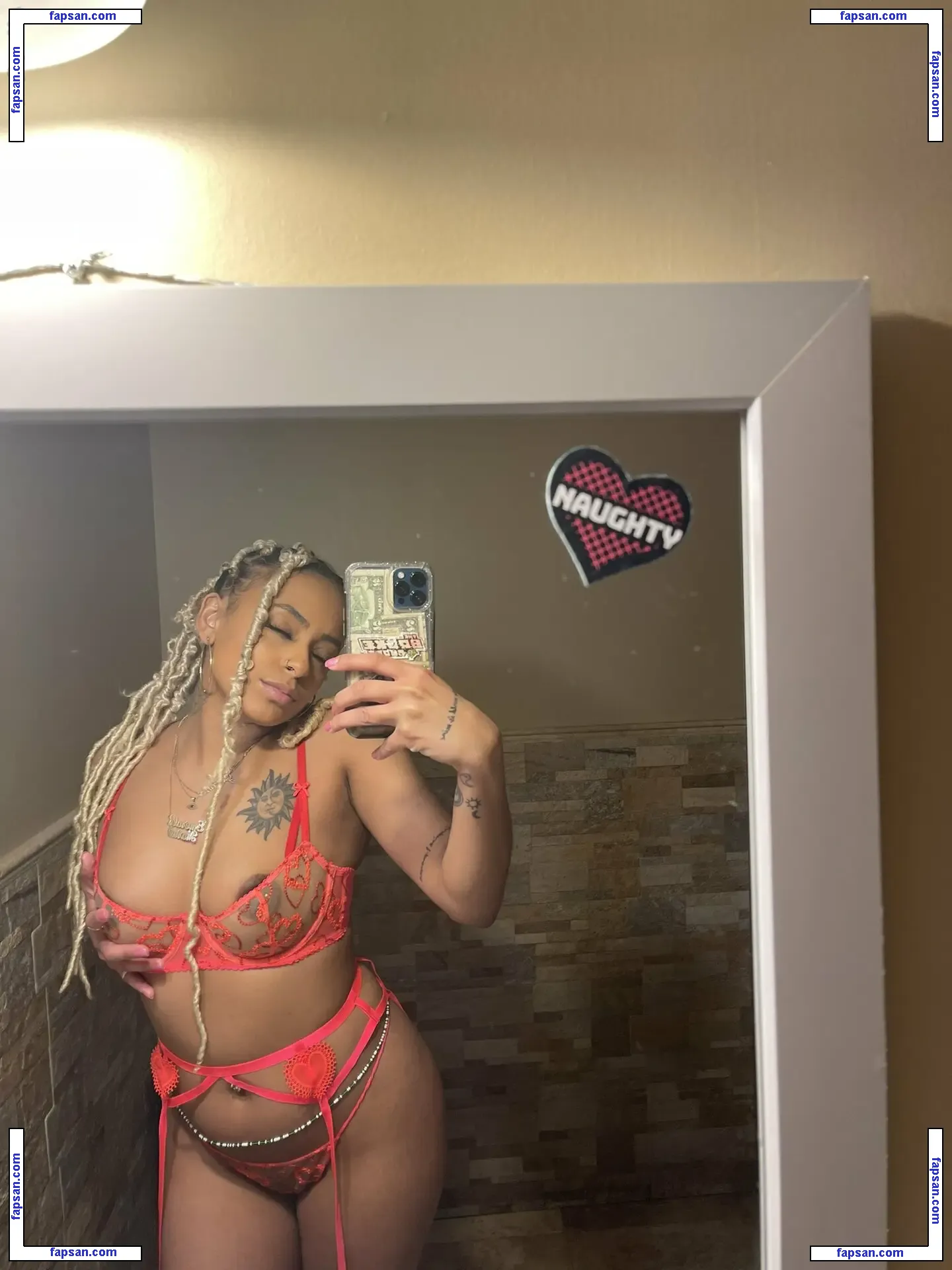 Gemmeirl nude photo #0002 from OnlyFans