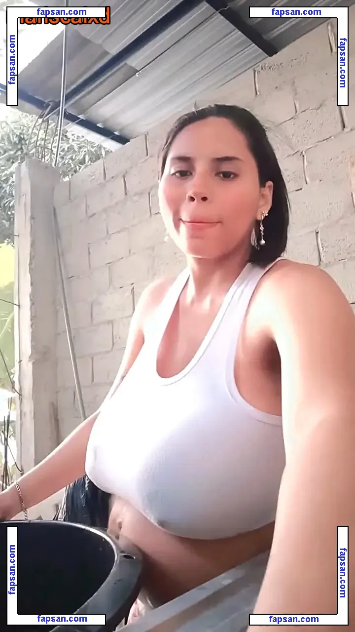 Genemigui nude photo #0008 from OnlyFans