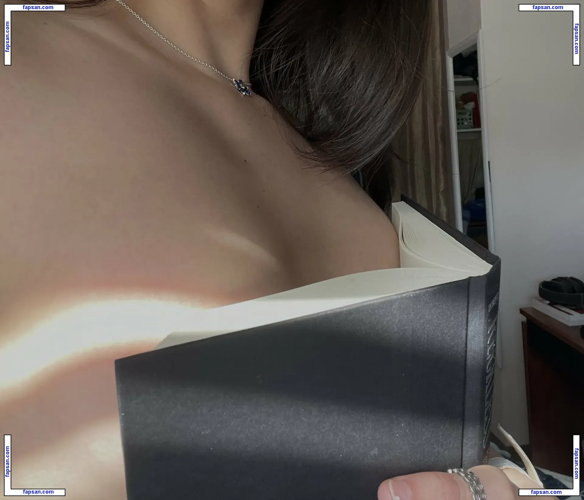 Genospov nude photo #0011 from OnlyFans