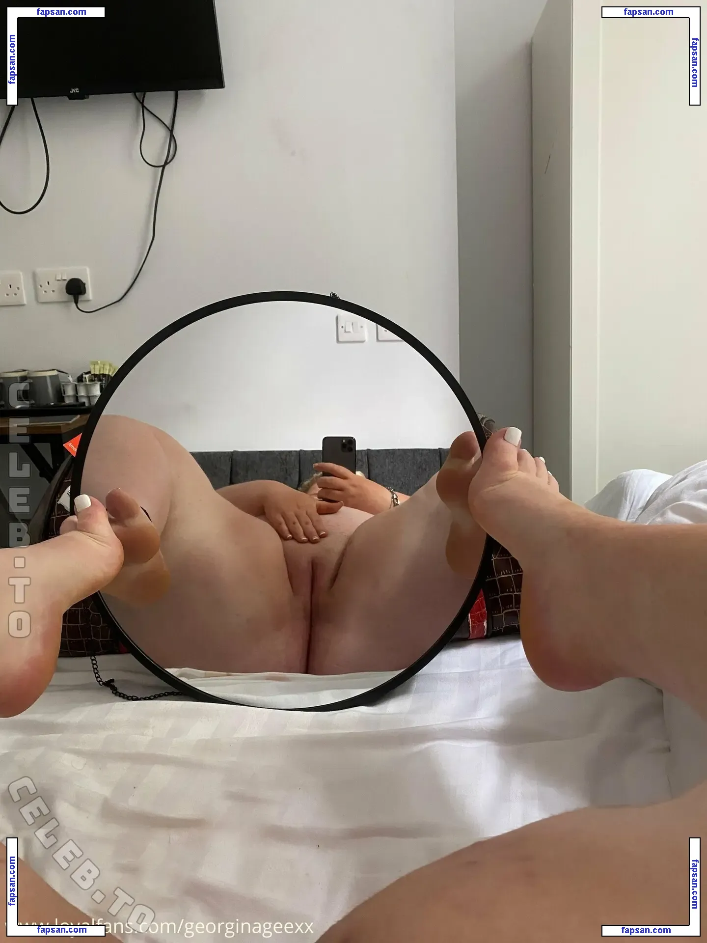 Georgina London голая фото #0033 с Онлифанс