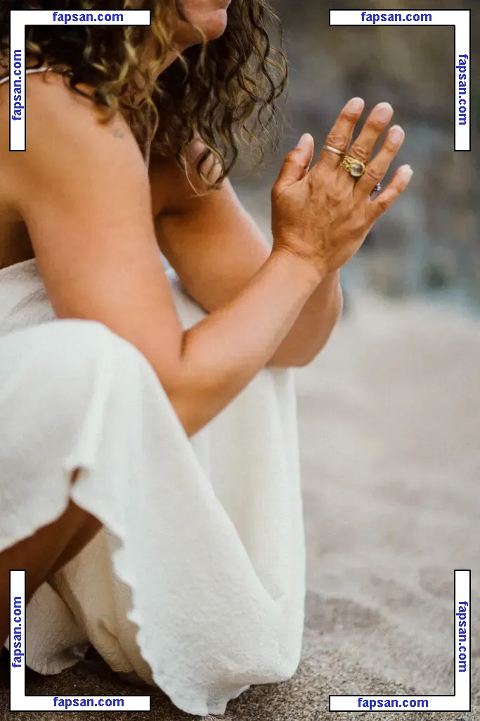 Georgina Lynch nude photo #0001 from OnlyFans